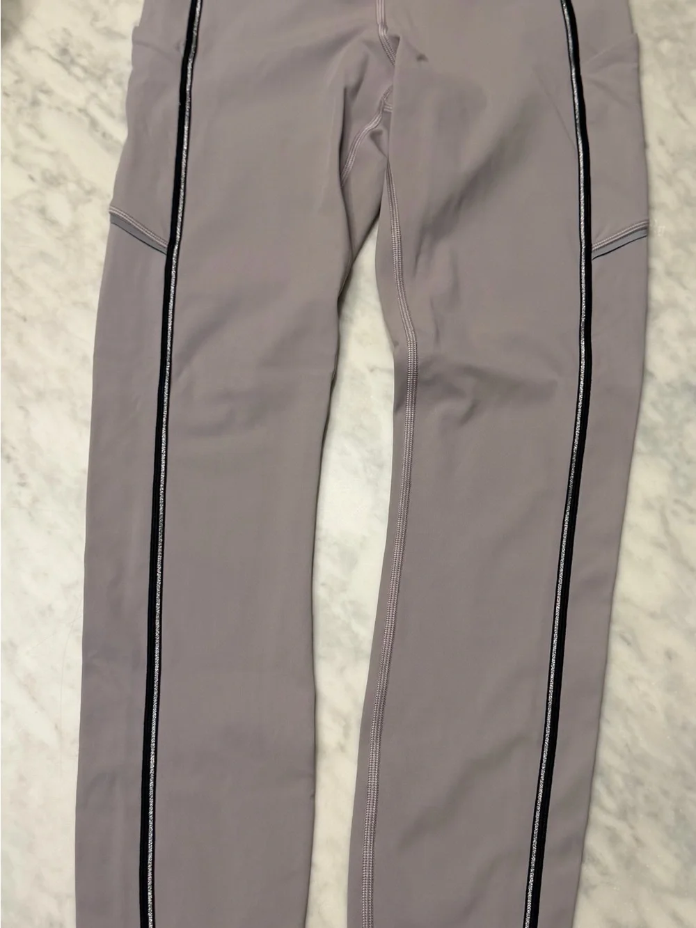 High-Rise Grey Sculpting Leggings with Contrast Stitch